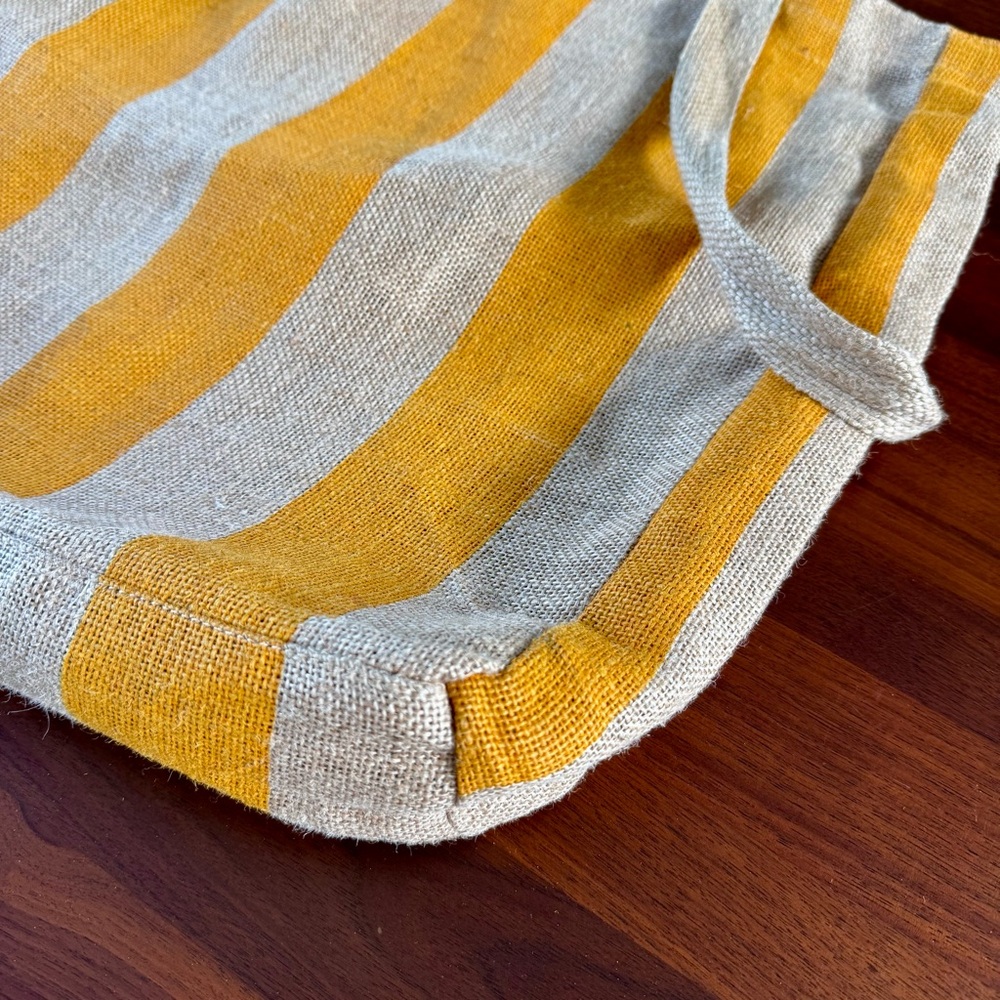 Saardé 100% Natural Woven Jute Market Bag in Mustard Stripe - Beach Pool Tote - Picture 8 of 15